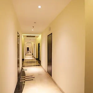 Oyo 9771 Glitz Westend New Delhi